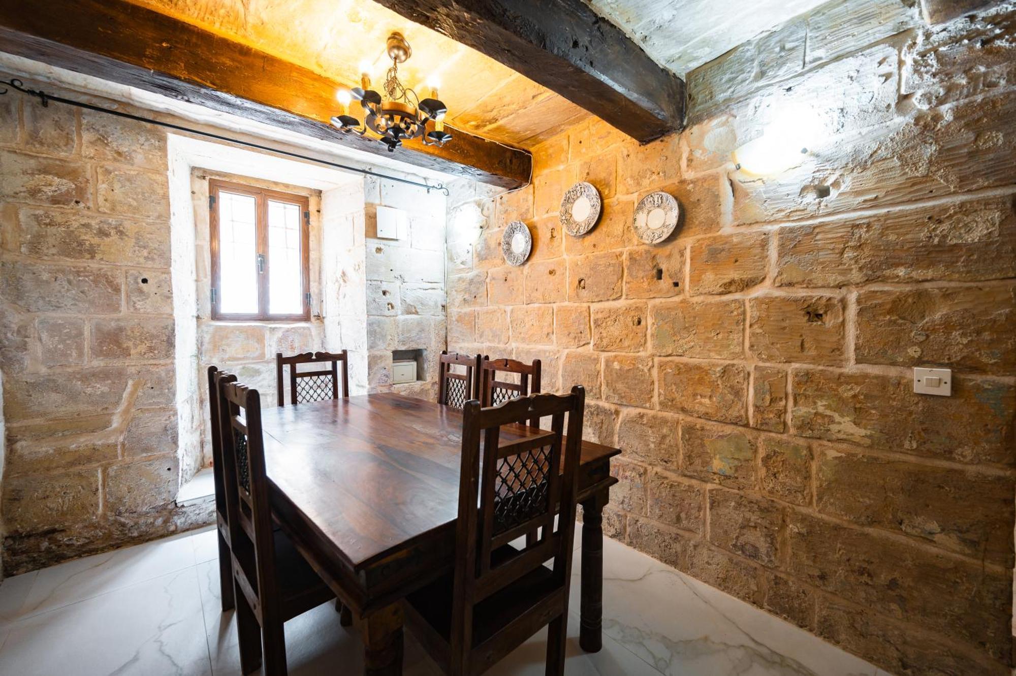 Thor's Space * La Valletta